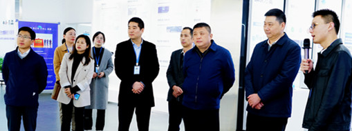 ?省政協(xié)副秘書長，省工商聯(lián)黨組成員、副主席施廣勇一行蒞臨中水三立調(diào)研指導